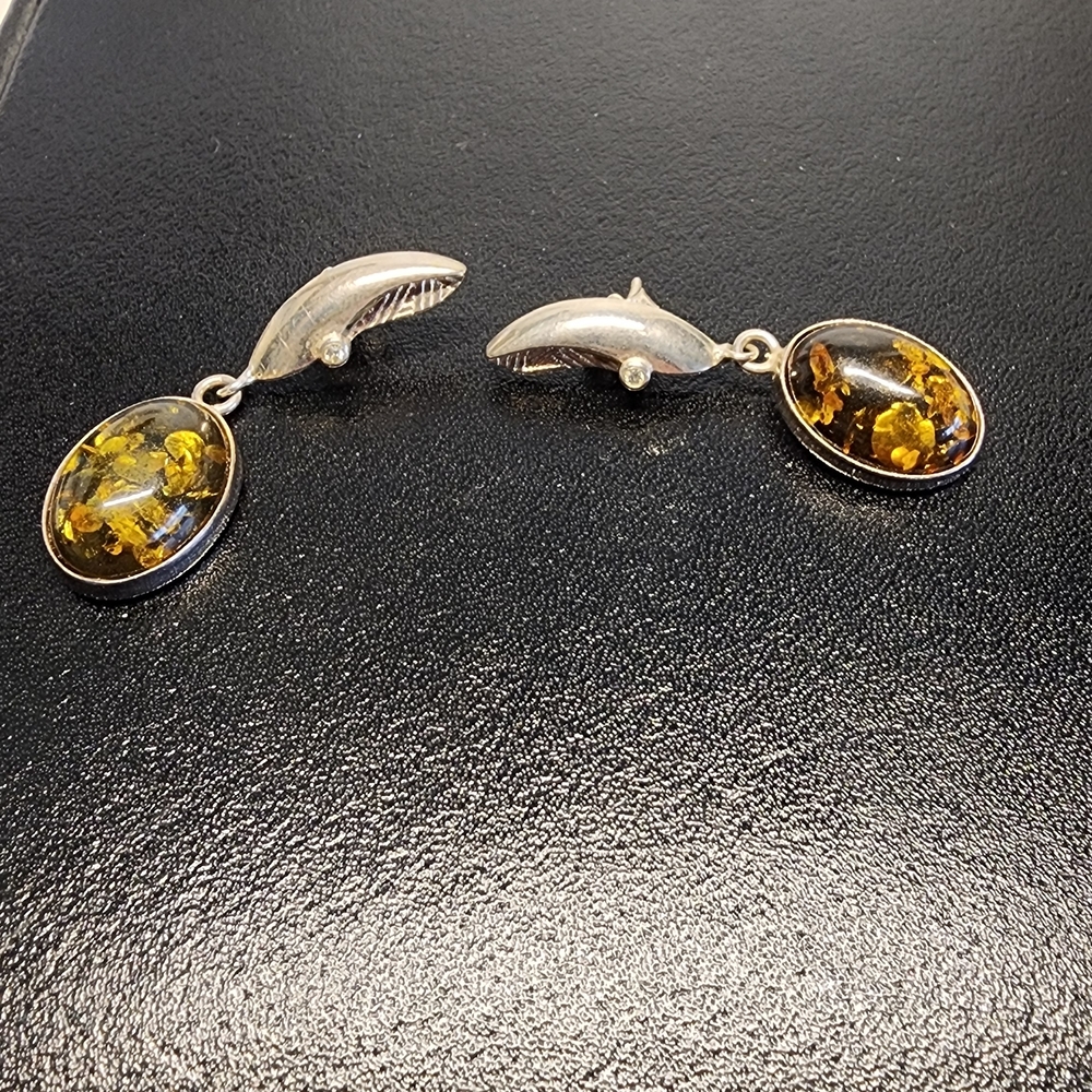 Elegant Silver and Gold Drop Earrings - Picture 4 of 5